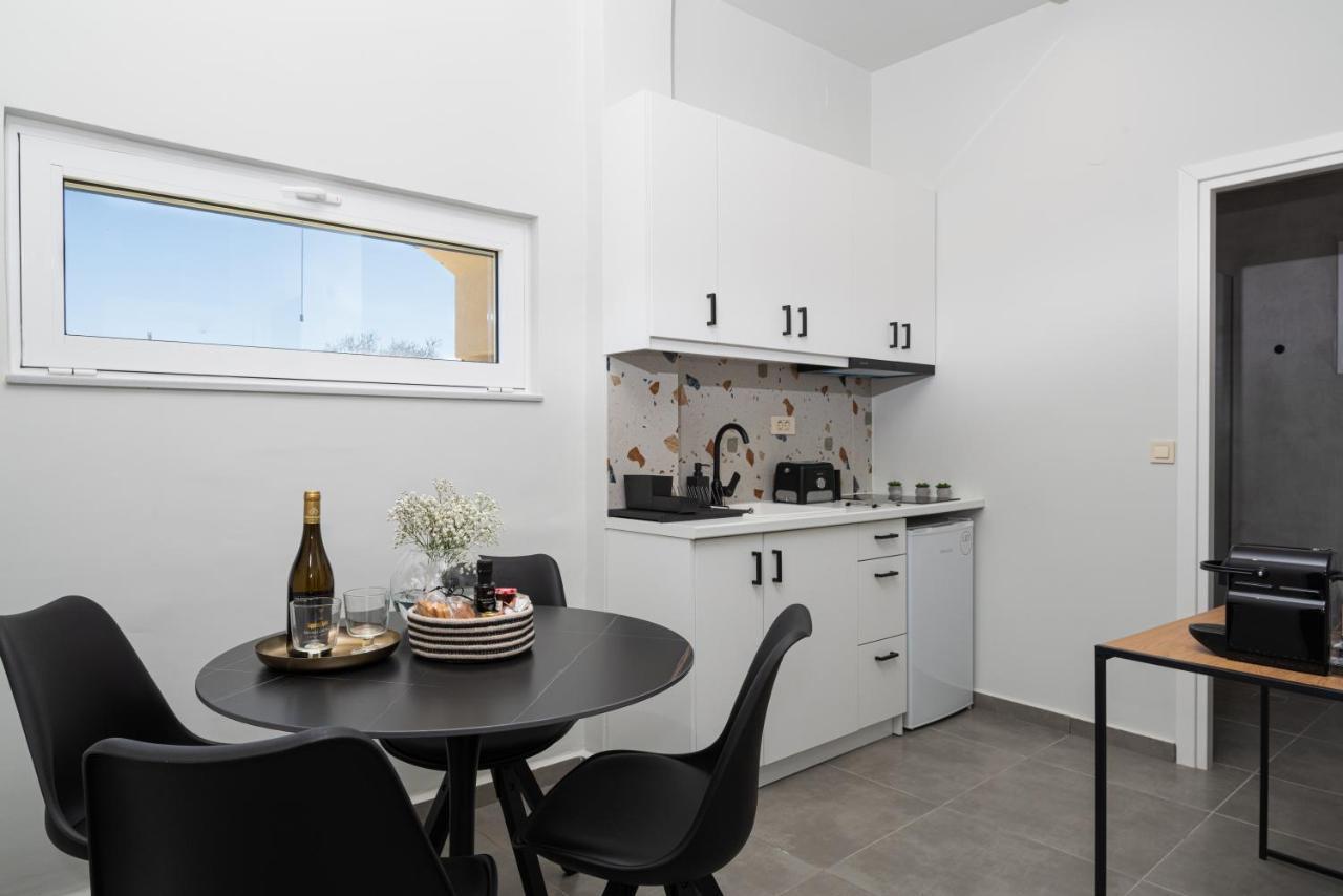 Meliora Suites Dhrapanias Екстер'єр фото